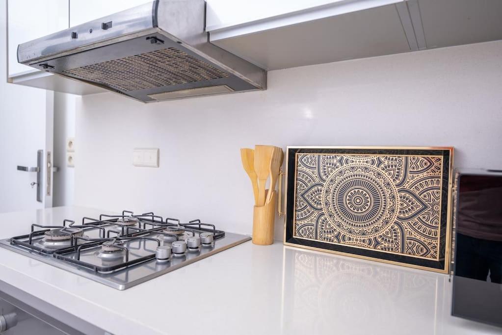 Tradition Meets Modern: 2Br Flat In Rabat Hassan Екстер'єр фото
